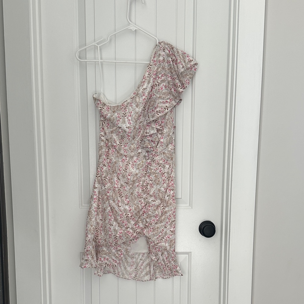 TCEC Floral One-Shoulder Mini Dress - Pink and White